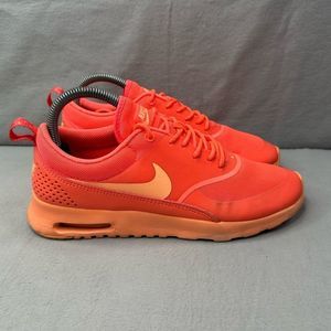 Nike Air Max Thea Womens Size 8 Shoes Athletic Hot Lava/Sunset Glow